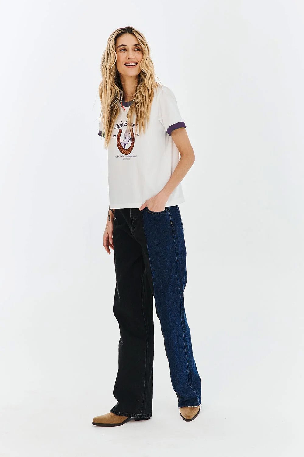 Tricou Western Romance