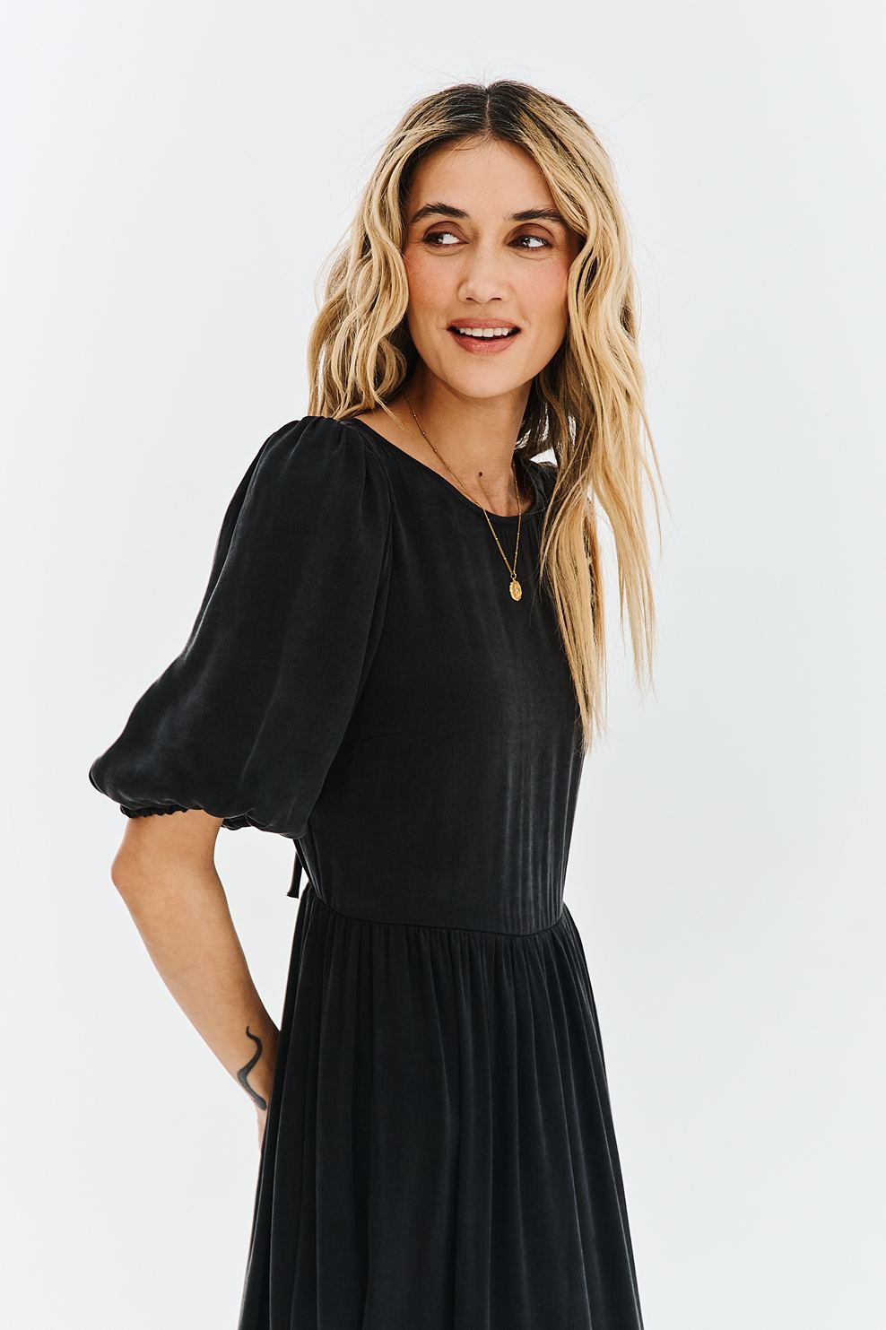 Black Orchid midi dress –