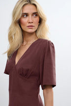 Cinnamon Chic  midi dress