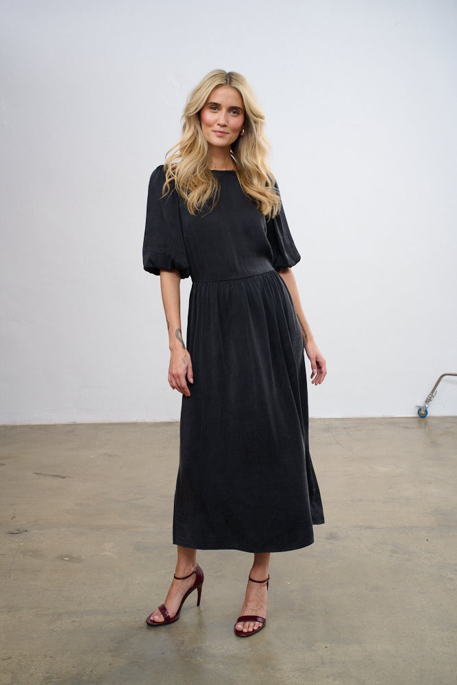 Black Orchid midi dress