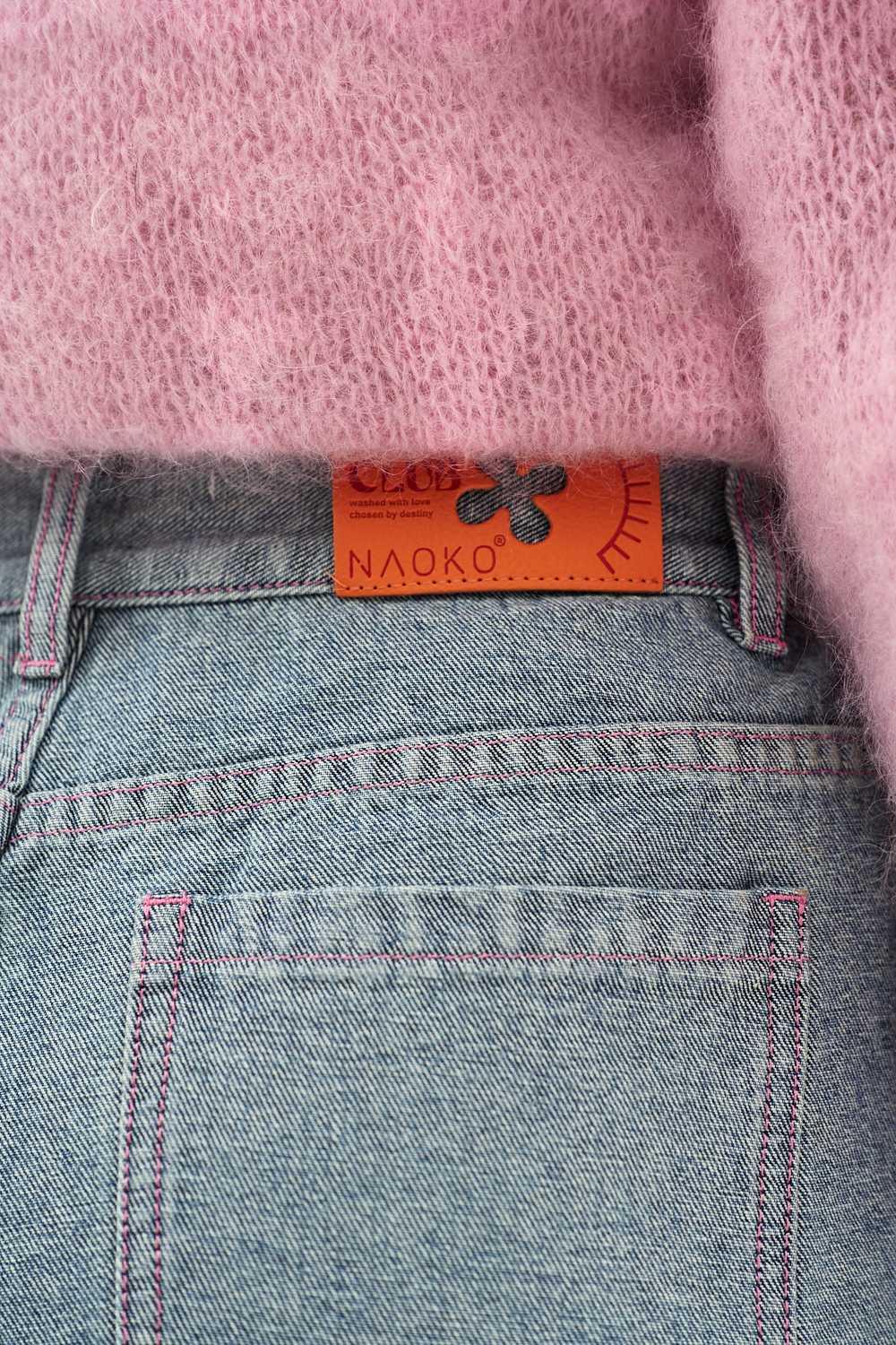 Good Timing Jeans
