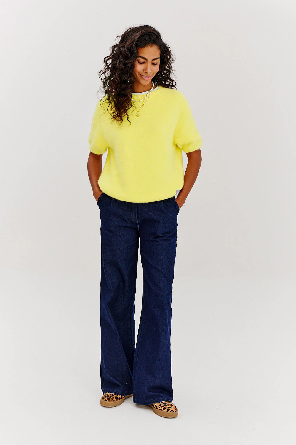 Sunshine short sleeve sweater