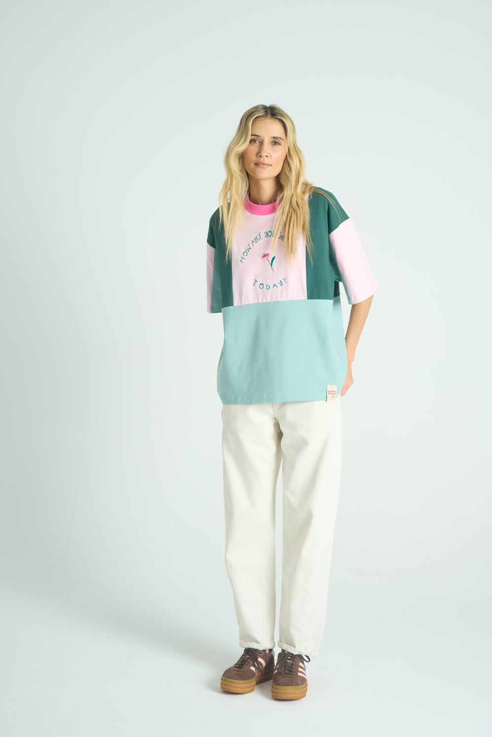 Tricou How Are You x Loveis Wise