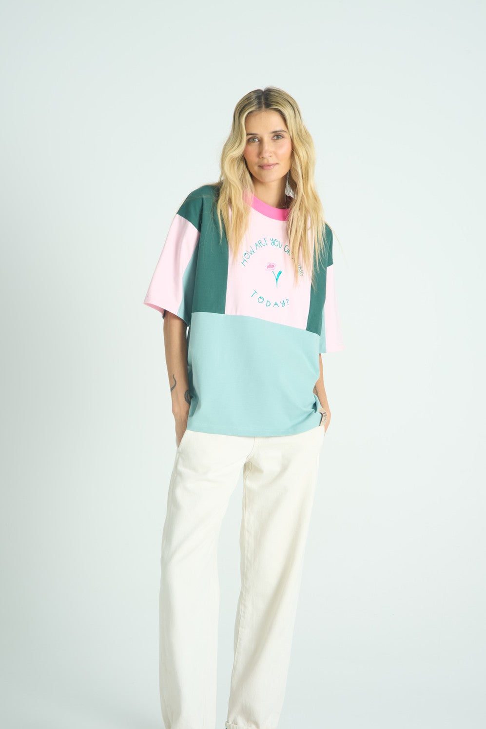 Tricou How Are You x Loveis Wise