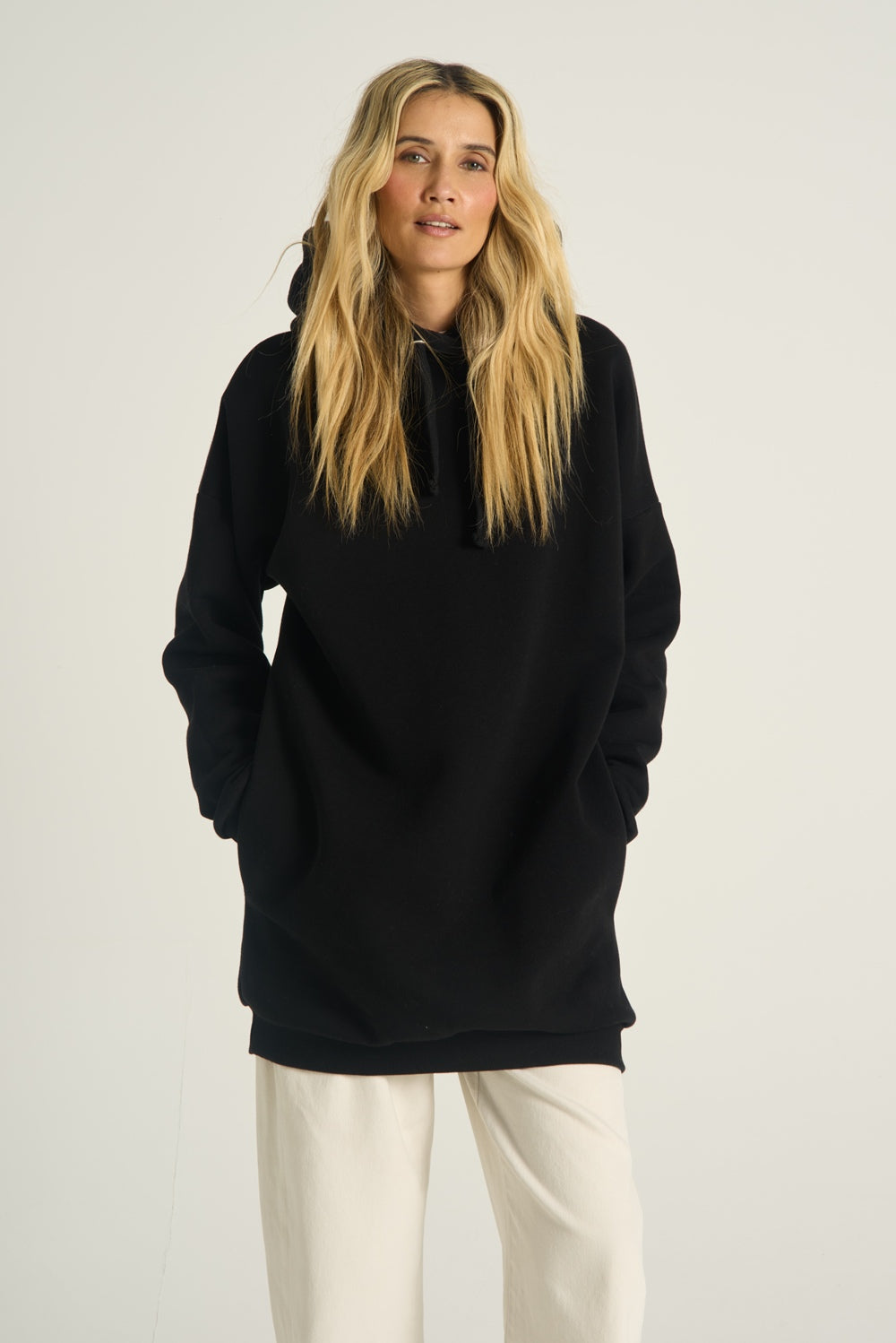 Wilder Fuchs langer Kapuzenpullover