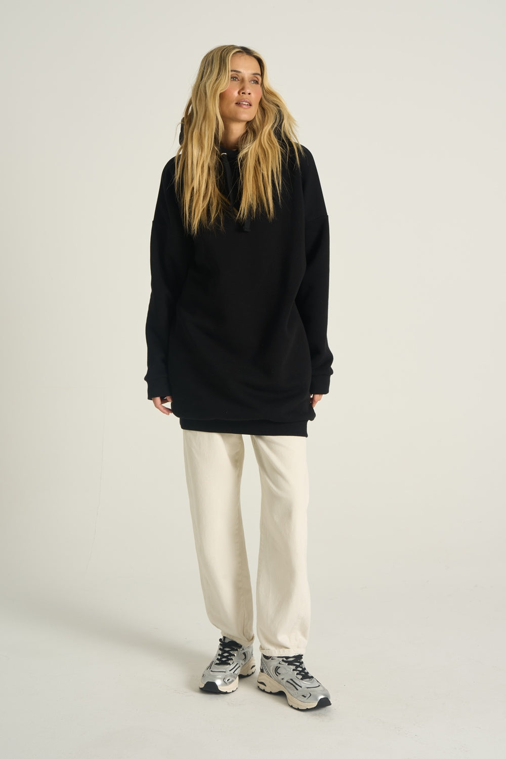 Wilder Fuchs langer Kapuzenpullover