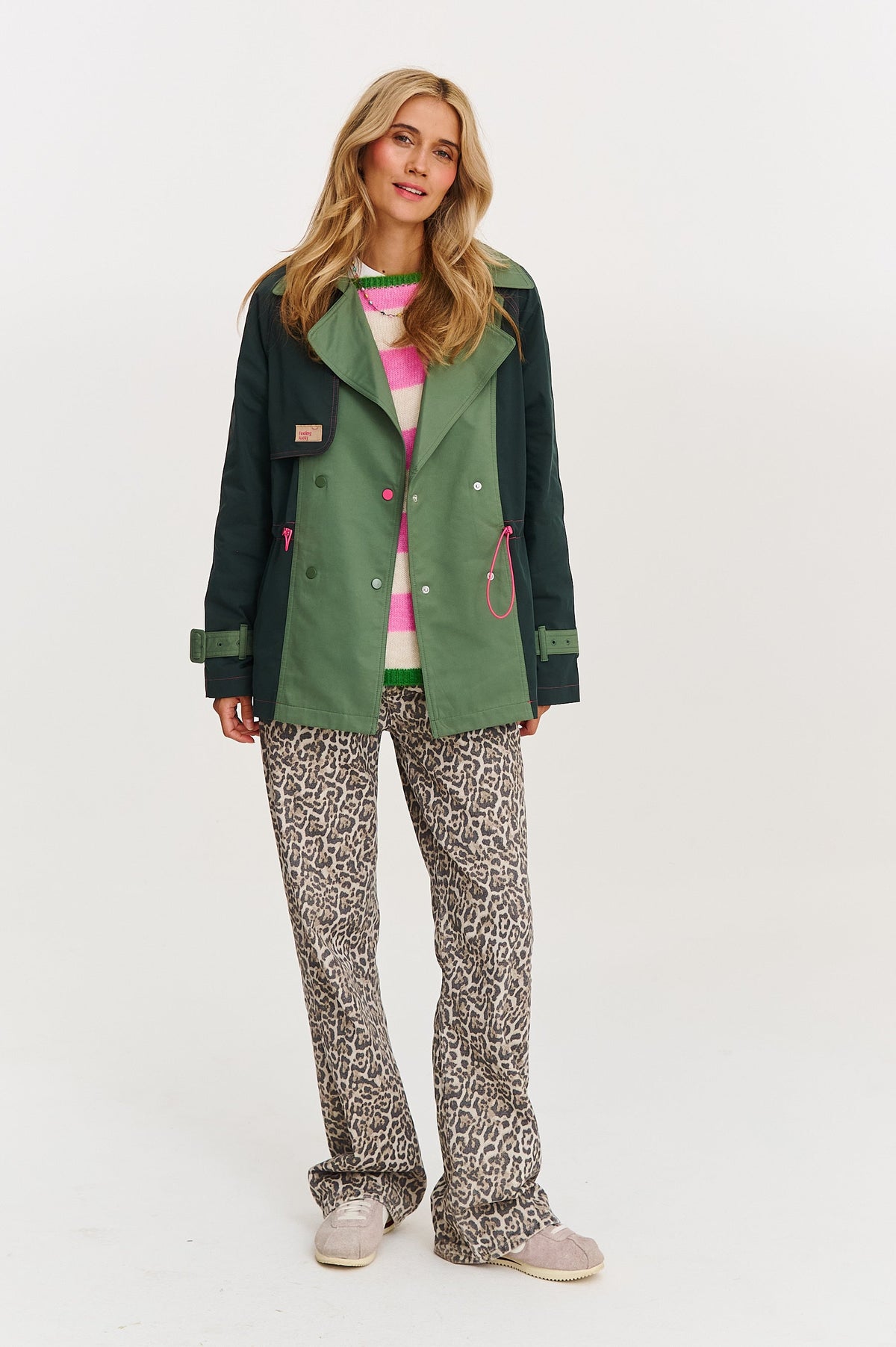 Bubble Mint kurzer Trenchcoat