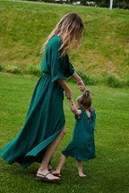 Rochie lungă Emerald Dream cu legare