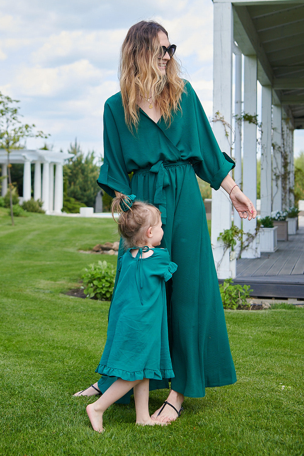 Rochie lungă Emerald Dream cu legare
