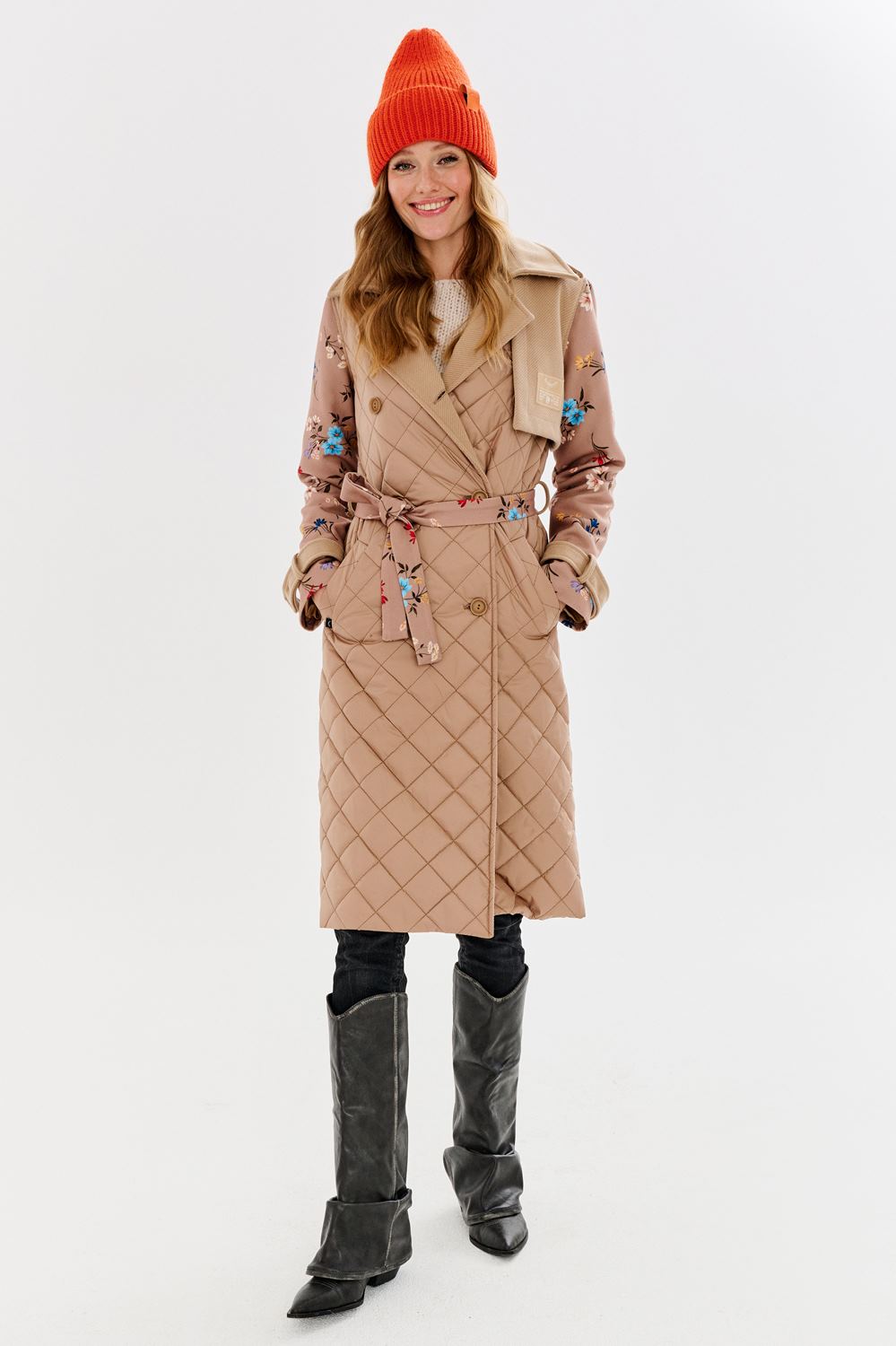 Embrace quilted trench